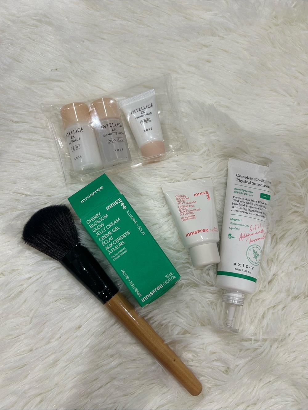 Cherry Blossom Glow Cream Gel - Green